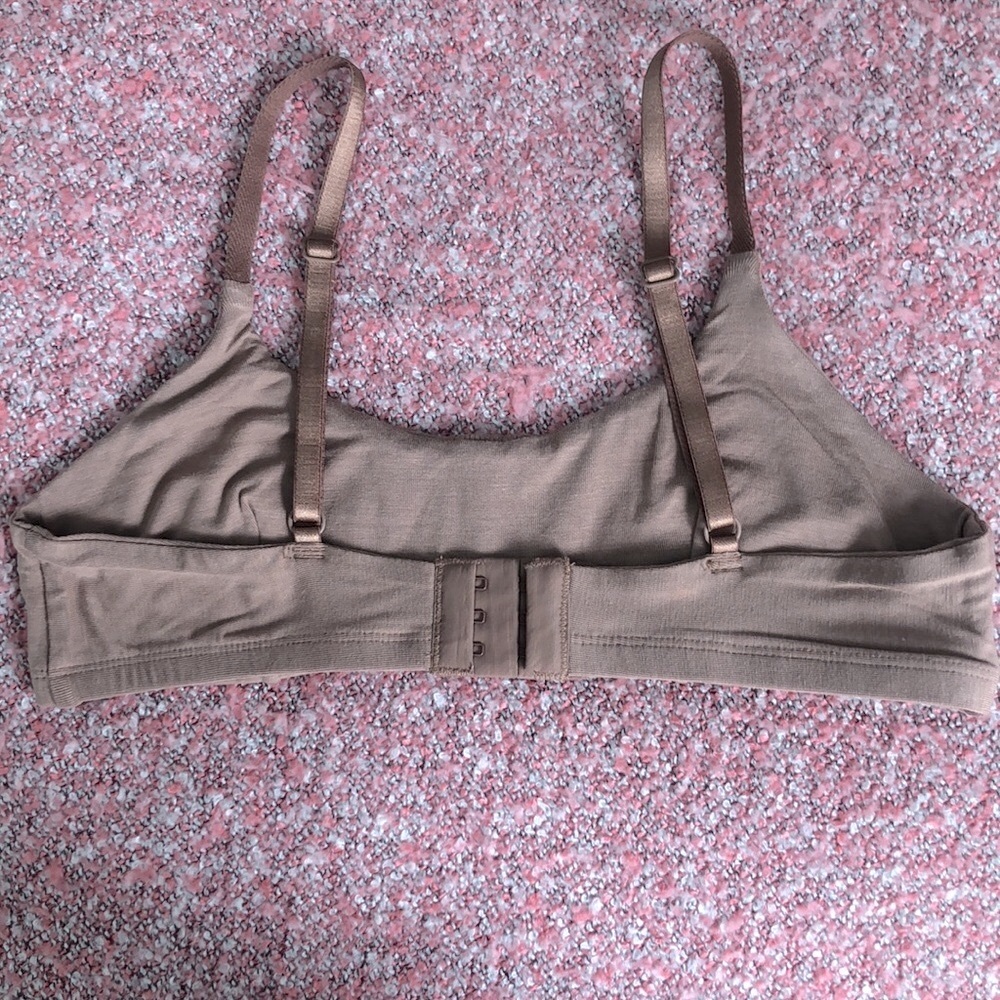 BAMBOO NWOT VINTAGE LOW CUT BRA - Picture 4 of 14